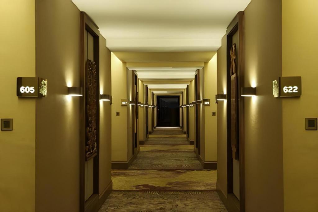 Hotel Tentrem Yogyakarta Exterior foto